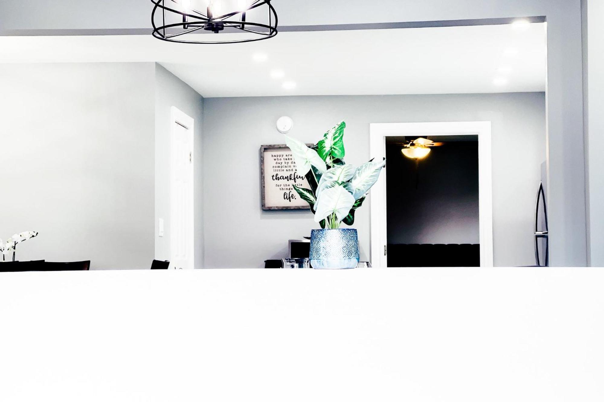 2 Homes, 1 Stay-7Br Niagara Falls Compound Extérieur photo