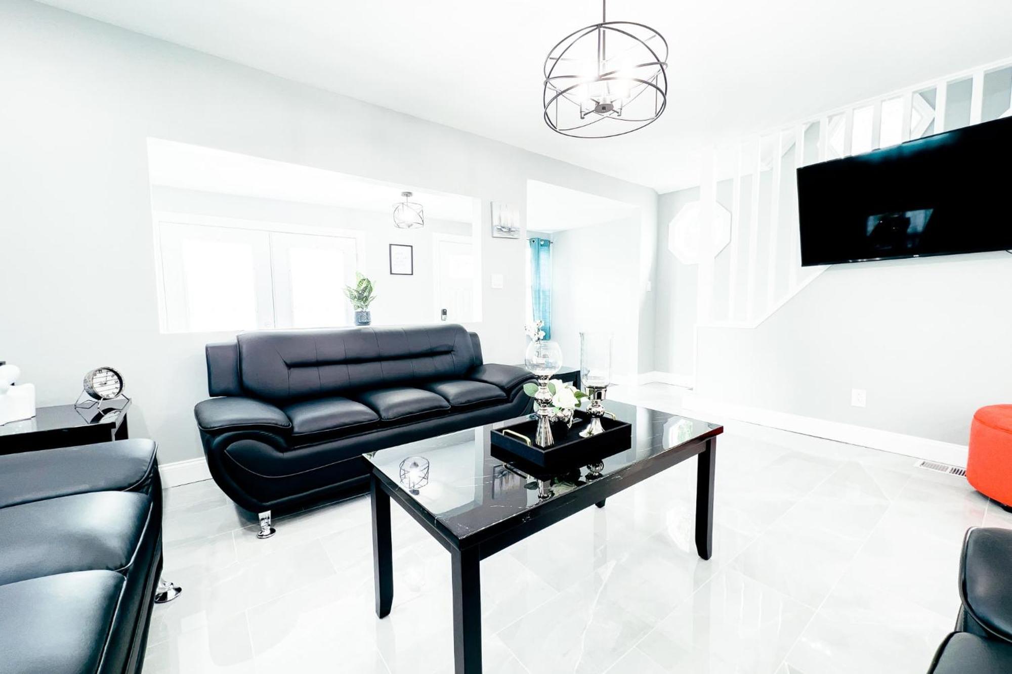 2 Homes, 1 Stay-7Br Niagara Falls Compound Extérieur photo