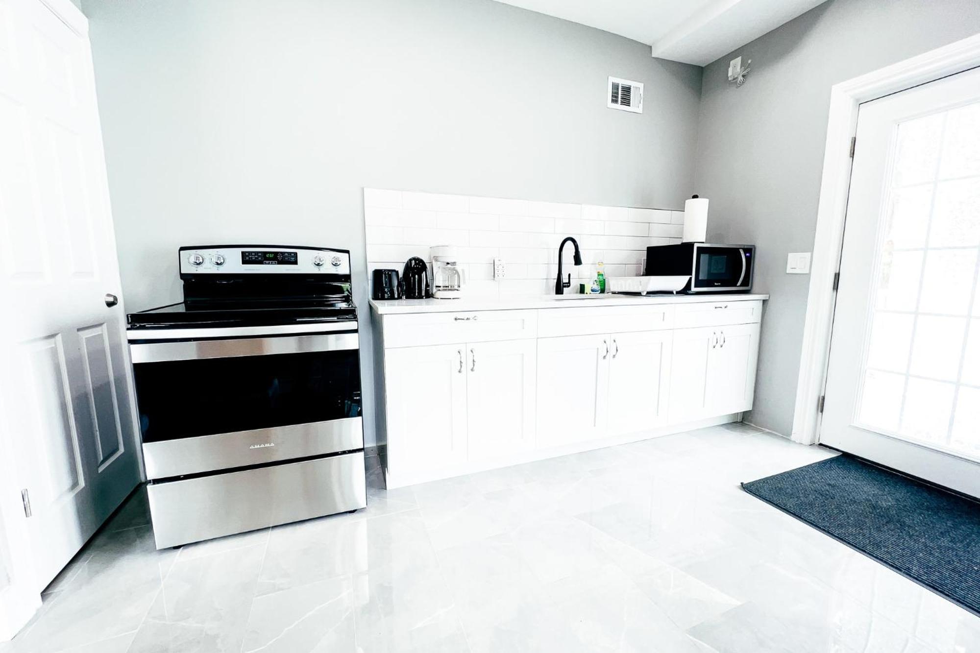 2 Homes, 1 Stay-7Br Niagara Falls Compound Extérieur photo