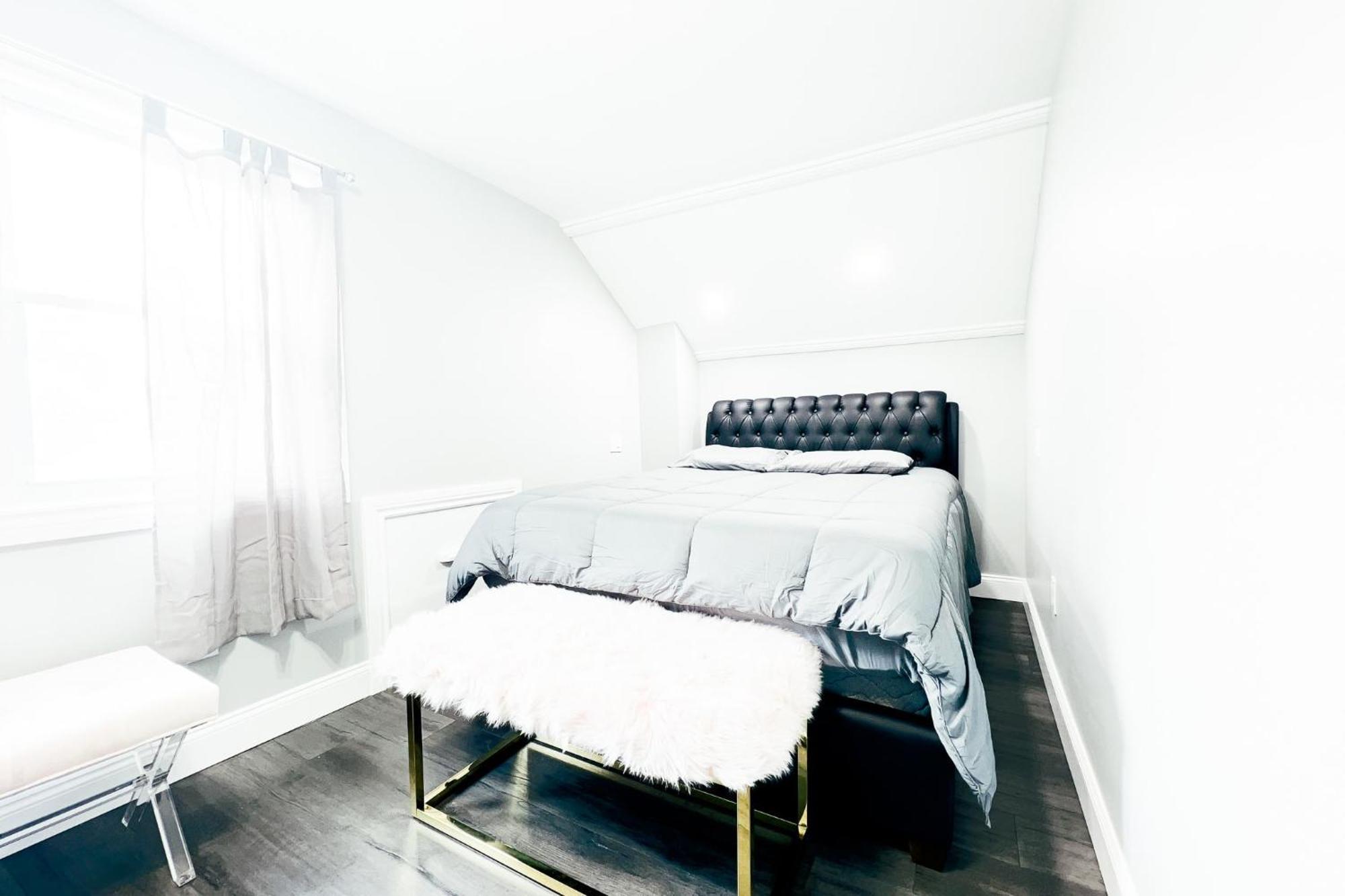 2 Homes, 1 Stay-7Br Niagara Falls Compound Extérieur photo