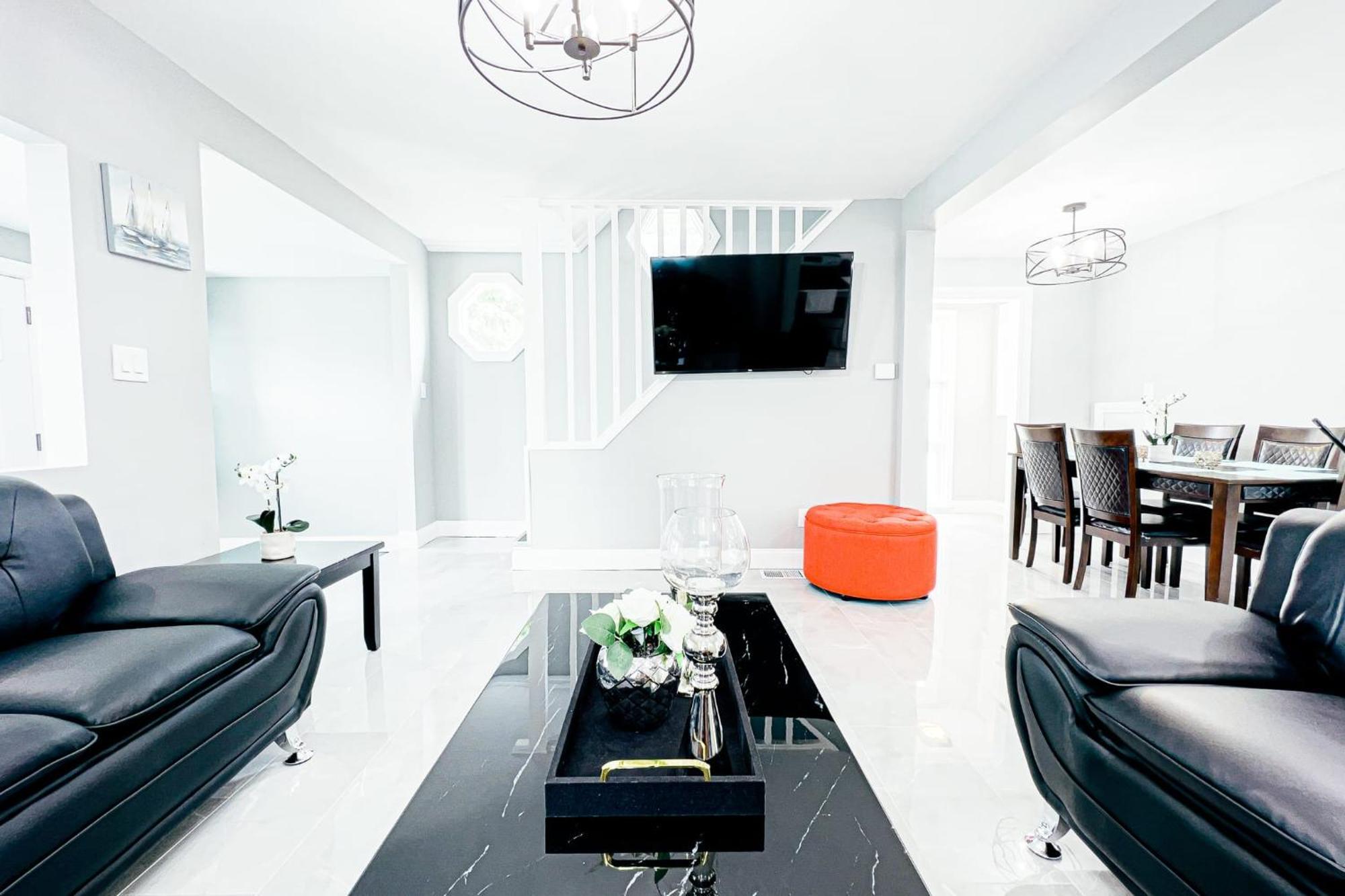 2 Homes, 1 Stay-7Br Niagara Falls Compound Extérieur photo