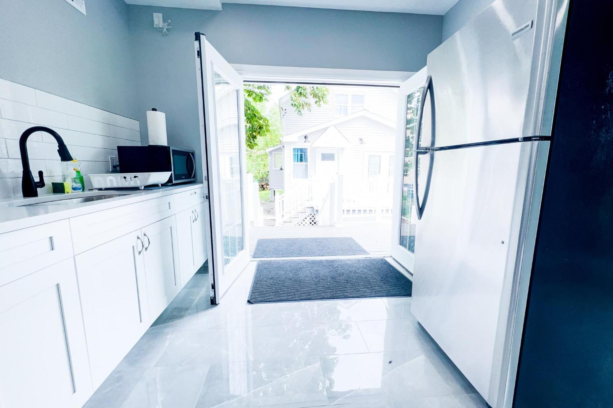 2 Homes, 1 Stay-7Br Niagara Falls Compound Extérieur photo