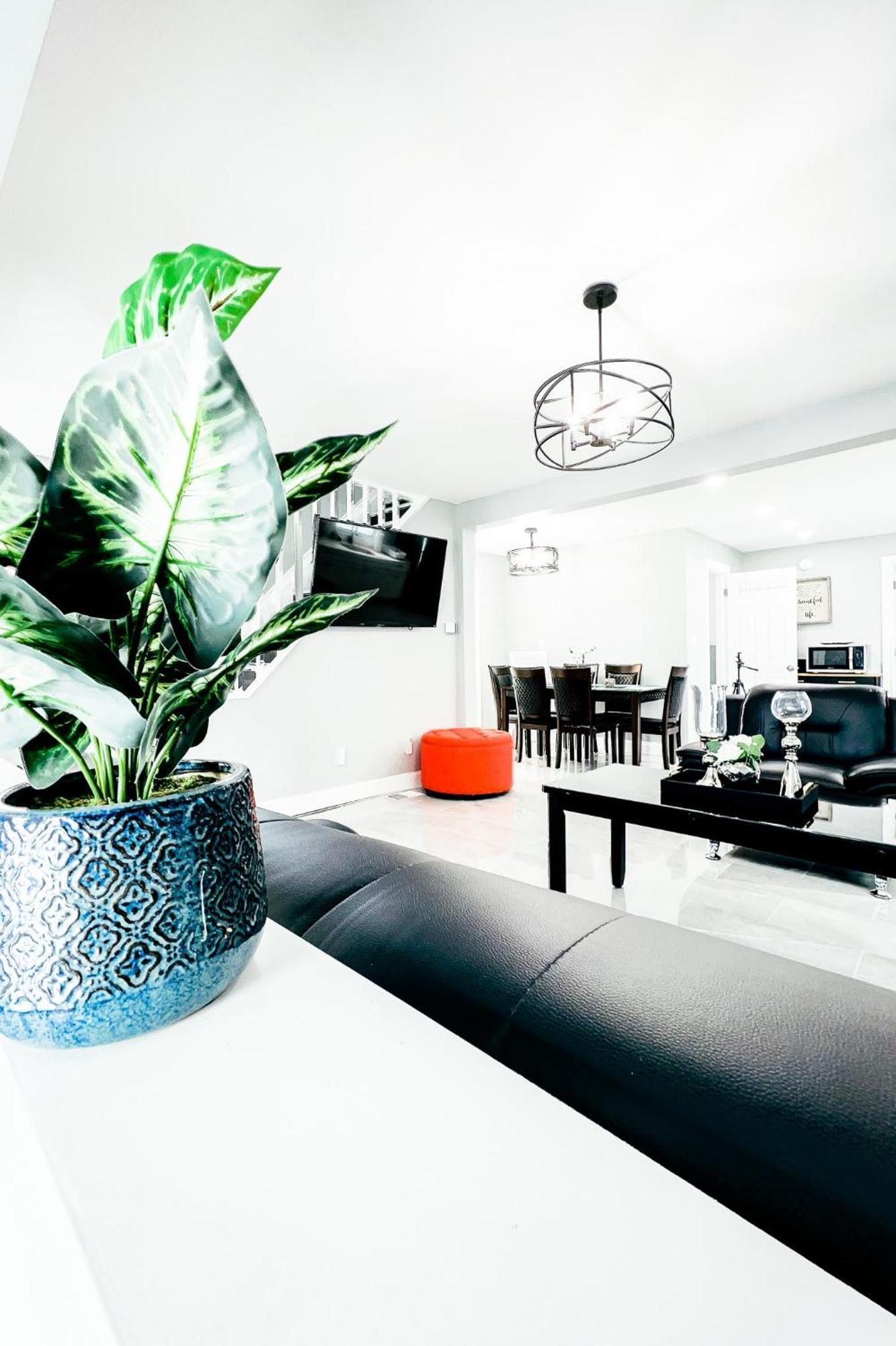 2 Homes, 1 Stay-7Br Niagara Falls Compound Extérieur photo